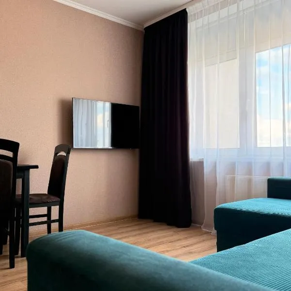 New Business-Class Apartment 1 хв від метро, hotel v Kyjevě