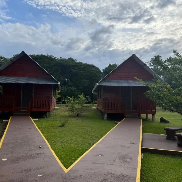 Cabinas Tortuguero Sports Fishing, hotel en Tortuguero