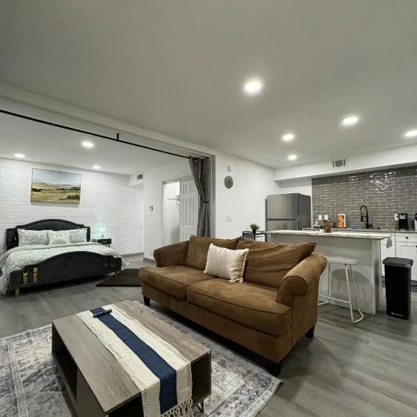 2 STATE FAIR l DT Dallas l FIFA READY l 5 Min from Love Field, ξενοδοχείο σε Ντάλας