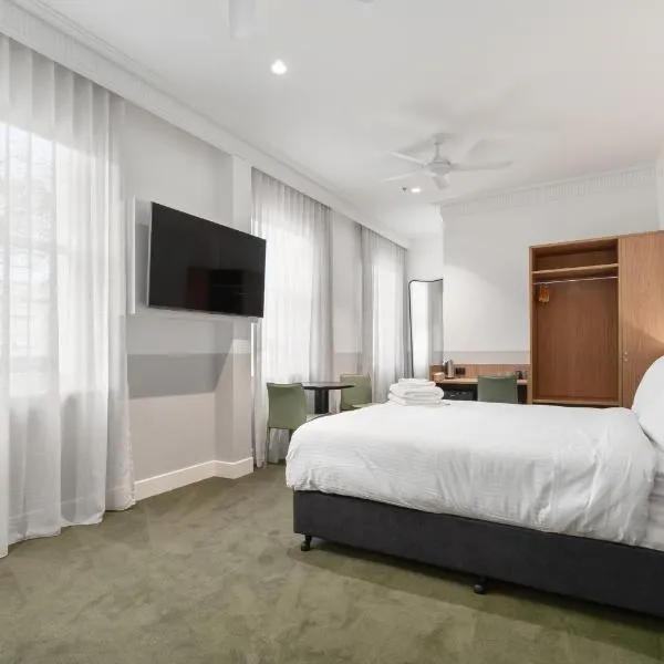 Royal Hotel Orange, ξενοδοχείο σε Orange