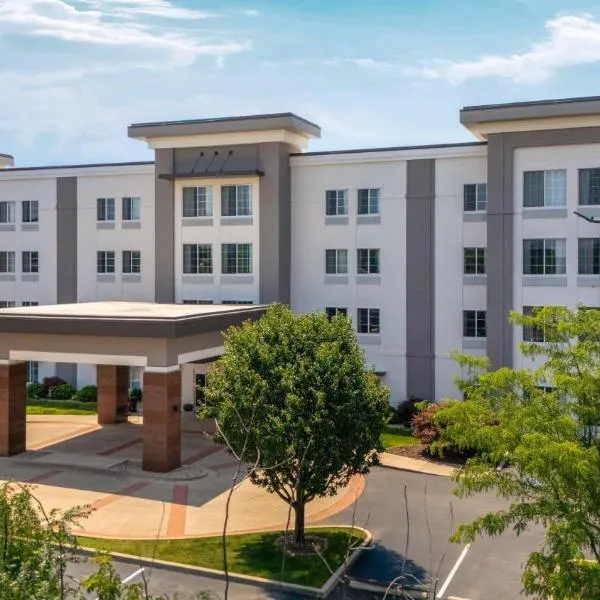La Quinta by Wyndham Columbus - Edinburgh, hotel in Columbus