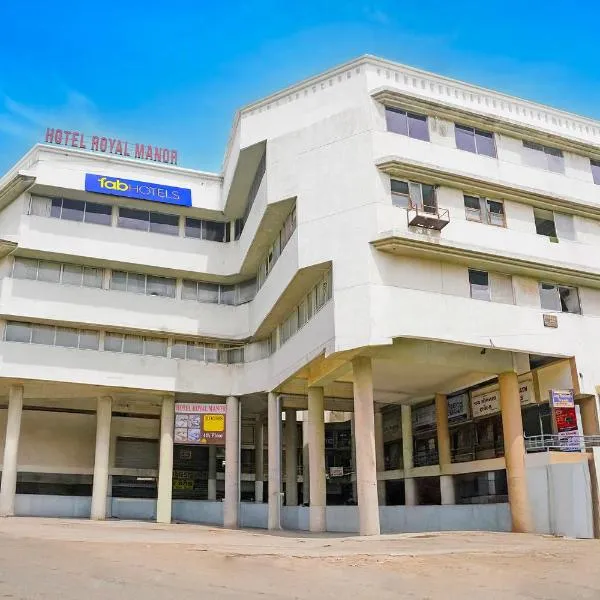 FabHotel Royal Manor - Hospital Chowk, hotel v destinaci Rádžkót