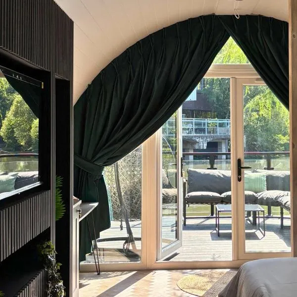 AvantGlamp, hotel v destinaci Marston Green