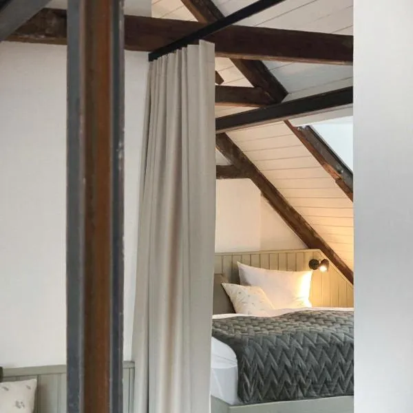 Ferienwohnung 5, Schlaf-Gut-Johannis, Flensburg，位于弗伦斯堡的酒店