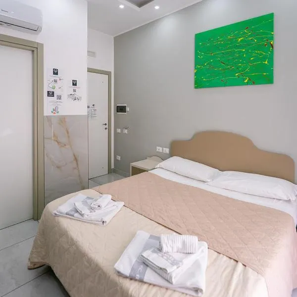 Royal H Umberto I, Napoli Centro, by ClaPa Group, hotel in Naples