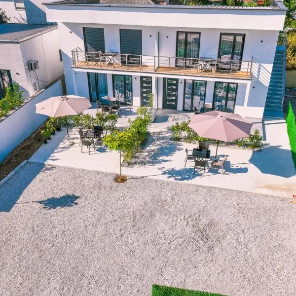 TaNa's Apartments, hotel in Donji Štoj