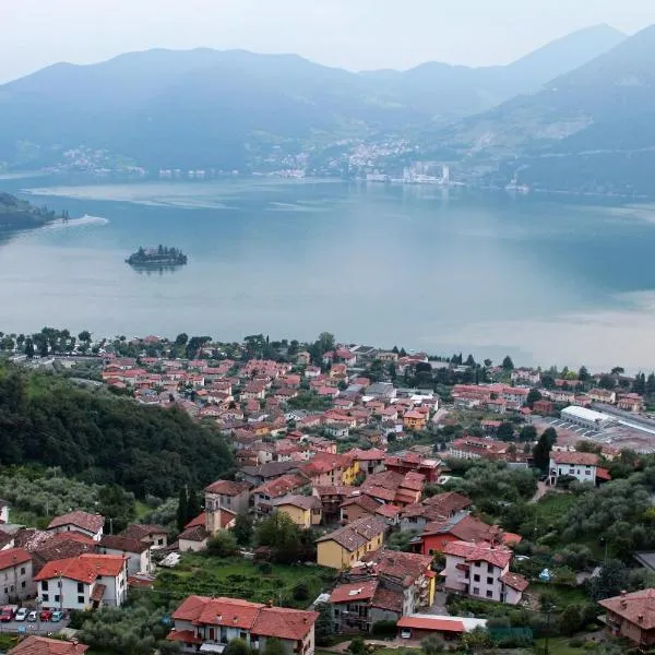 Agriturismo Cascina Lert, hotel en Marone