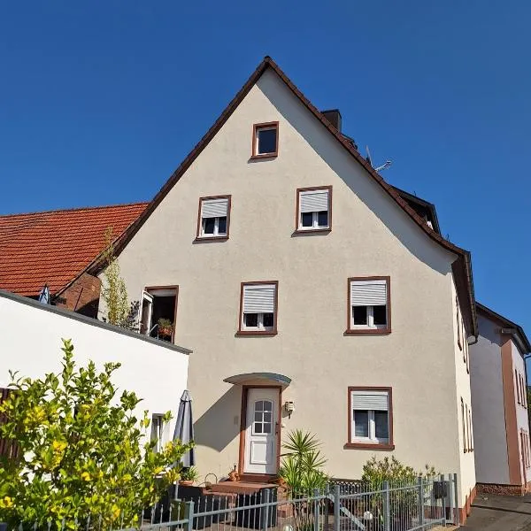 Ferienwohnung im Springerhof, hotel v destinaci Lohr