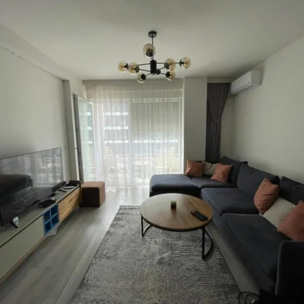 Lili's Cozy Apartment, hotel en Pristina