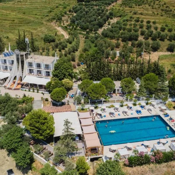 Edva Resort, hotel in Vlorë