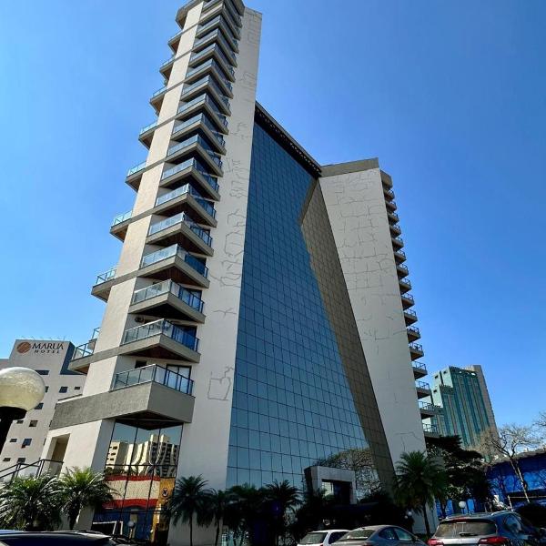 Summit Flat, ótima localização, limpeza diária, academia e piscina
