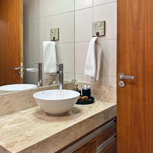 Summit Flat, ótima localização, limpeza diária, academia e piscina - Foto 3