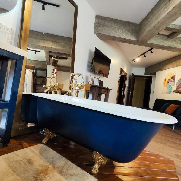 O Refúgio 202 Loft Exclusivo com Banheira Vitoriana em Gramado