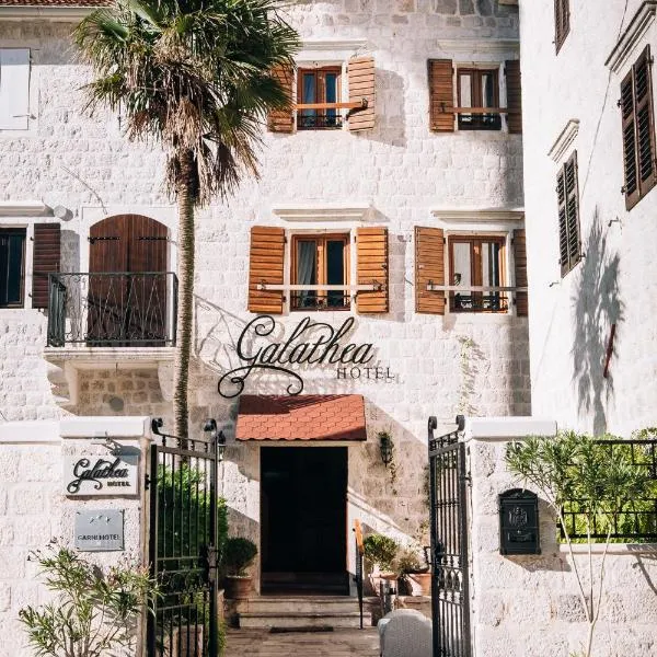Hotel Galathea, hótel í Kotor