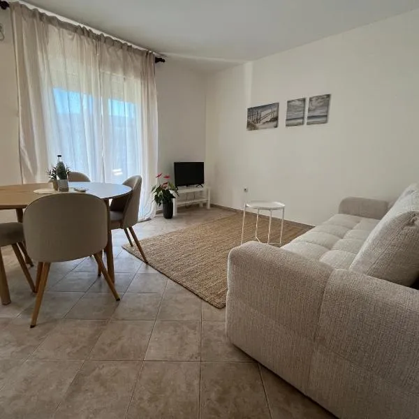 Galeb, готель у місті Іхало