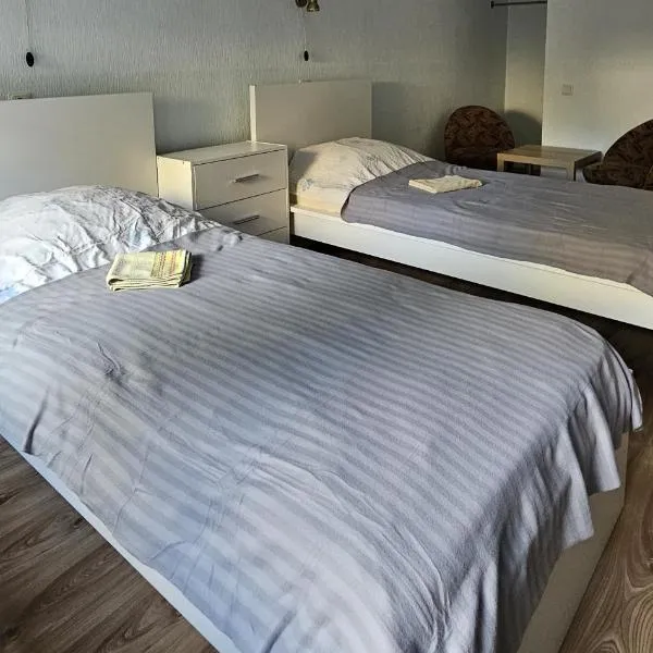 Viršutinė 9 1 kambarys, hotel in Klaipėda