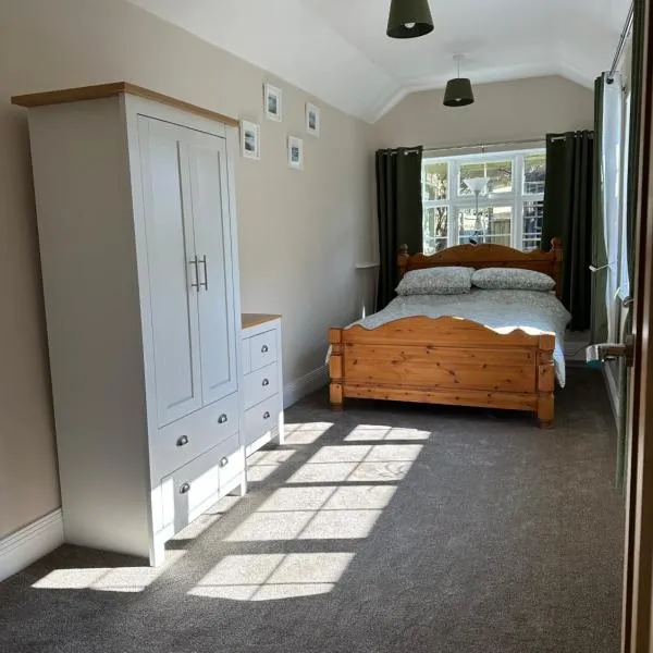 Windrush Apartment, hotel in Findon