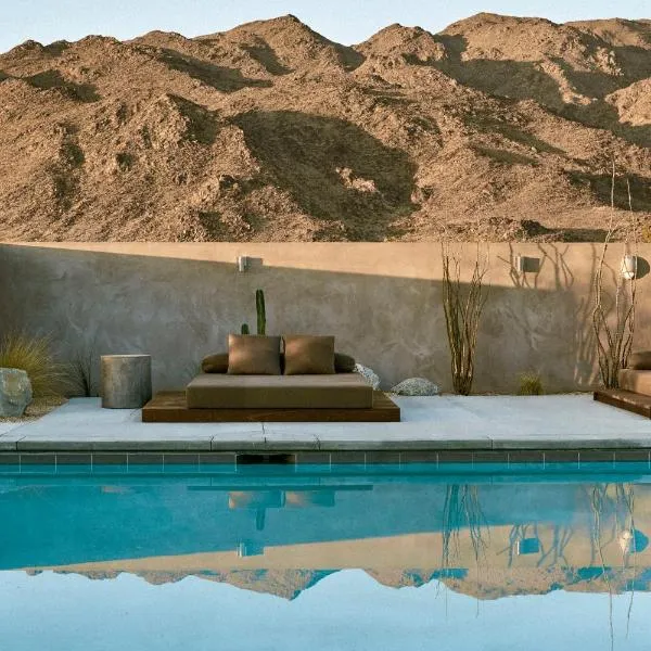 RESET Hotel Joshua Tree, hotel in Twentynine Palms