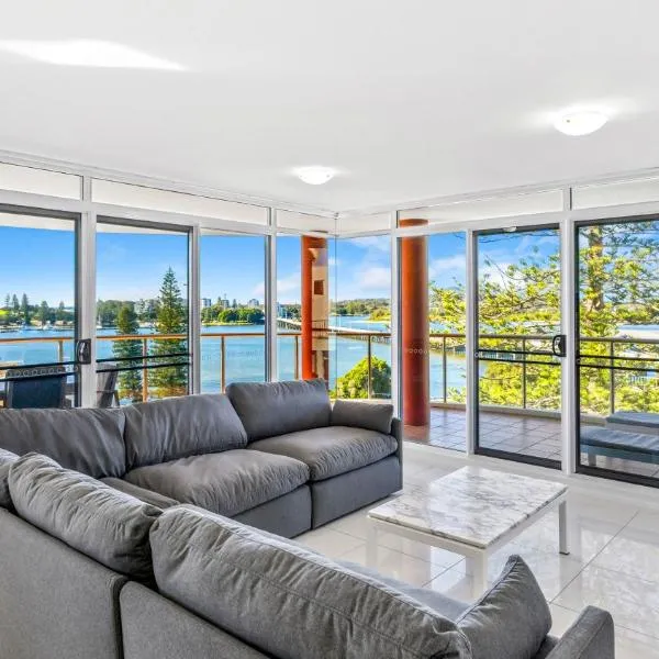 Sunrise 702, hotel in Tuncurry