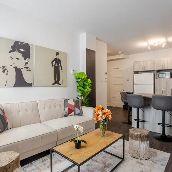 Wonderful 4 BR Home in the heart of Downtown, hotel a Montréal