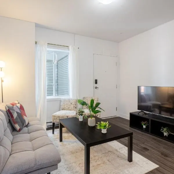 Luxurious 4 BR Suite in Griffintown，蒙特婁的飯店