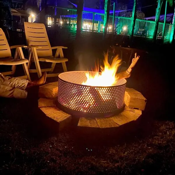 Elk Estate Luxury Holiday Home, hotel in Inverloch