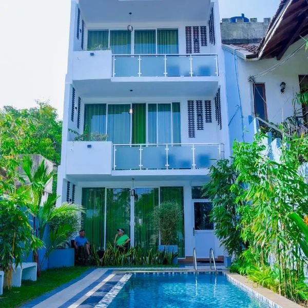 Lourdes Inn, hotel in Negombo