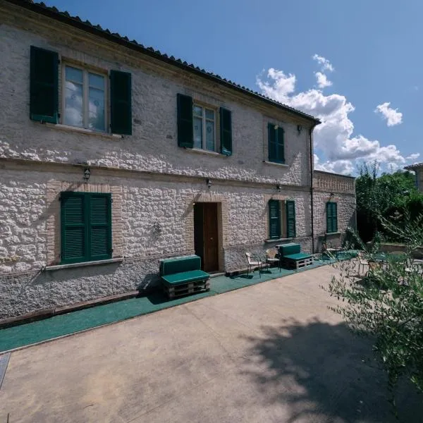 B&B Villa Lory, hotel in Fara Filiorum Petri