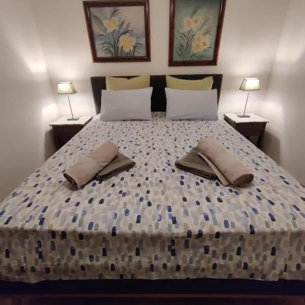 Chambre d'Hôte minutes away from Bordeaux Centre, hotel in Blanquefort