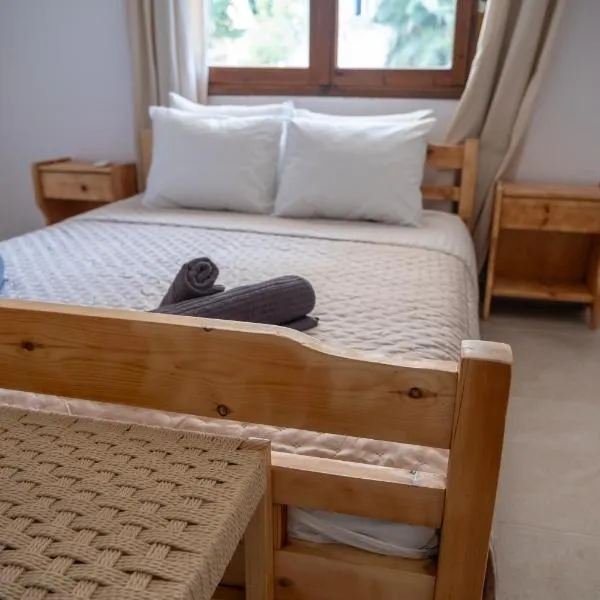 Stella's Apartments, hotel in Nea Skioni
