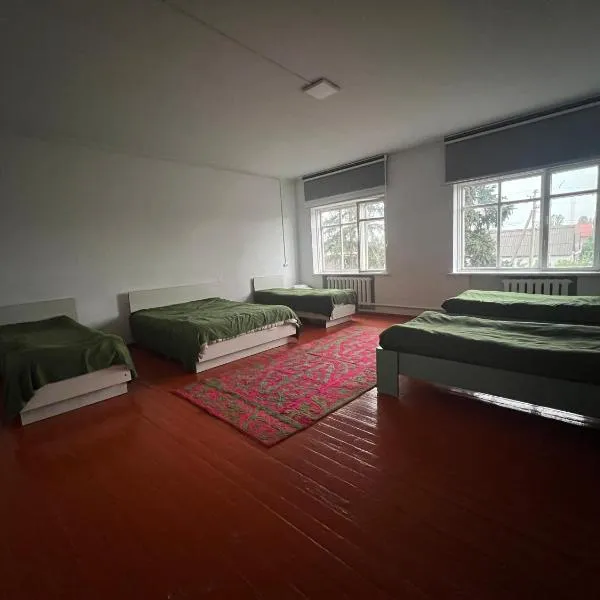 Коломто, hotel a Bokonbayevo