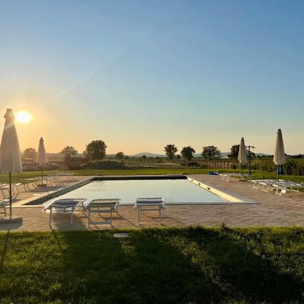 Casale Rotoloni, hotel di Protte