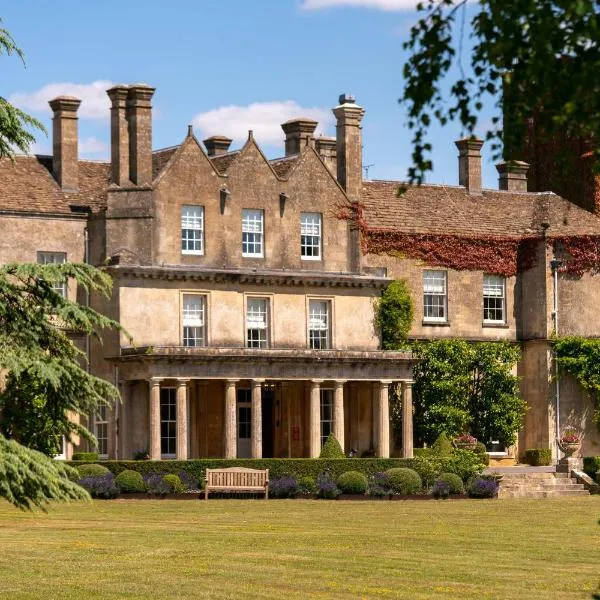 Lucknam Park Hotel, hotel v destinaci Chippenham