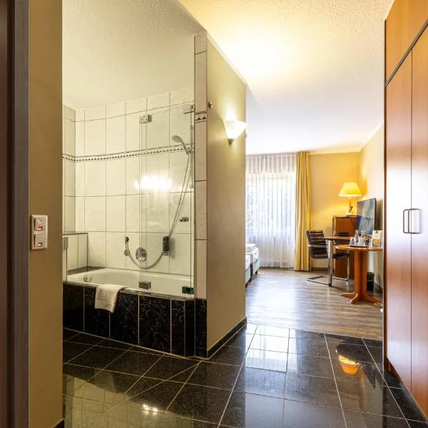 Sport- und Tagungshotel De Poort, hotel v destinaci Goch