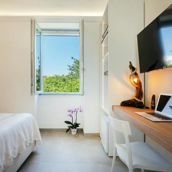 Oikos - Charm & Relax Procida, hotel in Procida