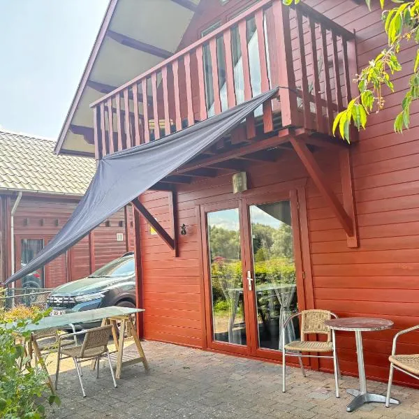 Thuiskomen, genieten aan het water, hotel v destinaci Maaseik