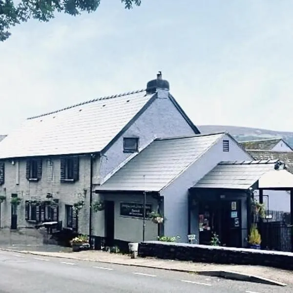 Roadhouse Llanwenarth, hotel in Abergavenny