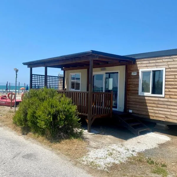 The Beach Camping Village, khách sạn ở Marina di Carrara