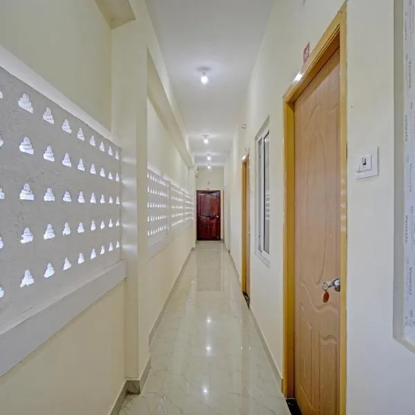 Super Hotel O Vsv Guest House, hótel í Chennai