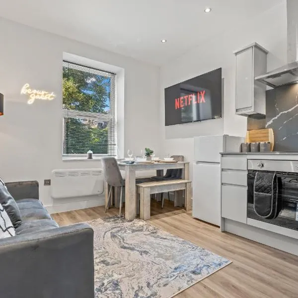 Cardiff Luxe Flats With Spa Facilities, hotel in Cardiff