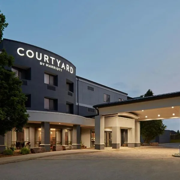 Courtyard by Marriott Hamilton, hotel en Hamilton