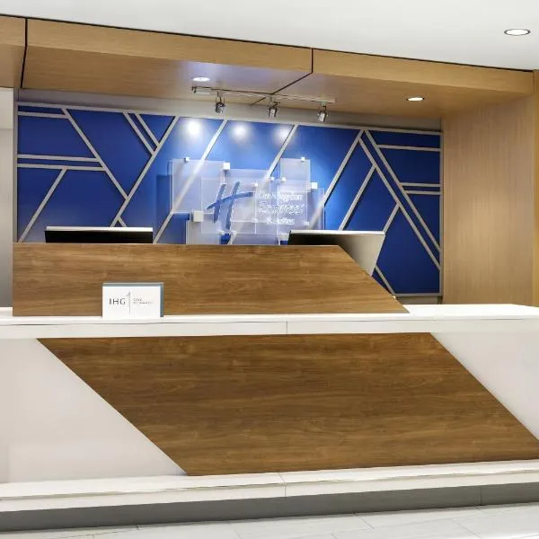 Holiday Inn Express & Suites Hebron - Cincinnati Airport by IHG, khách sạn ở Hebron