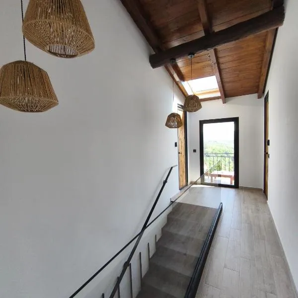 La Cabaña27, hotell i La Alberca