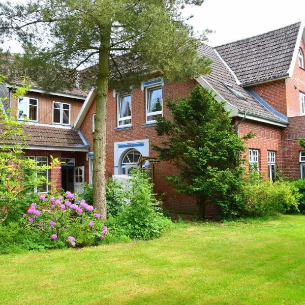 Friesenhof Nieblum - Hotel Garni, hotel en Wyk auf Föhr