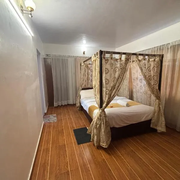 PSR Rooms and Cottages, hotel di Ooty