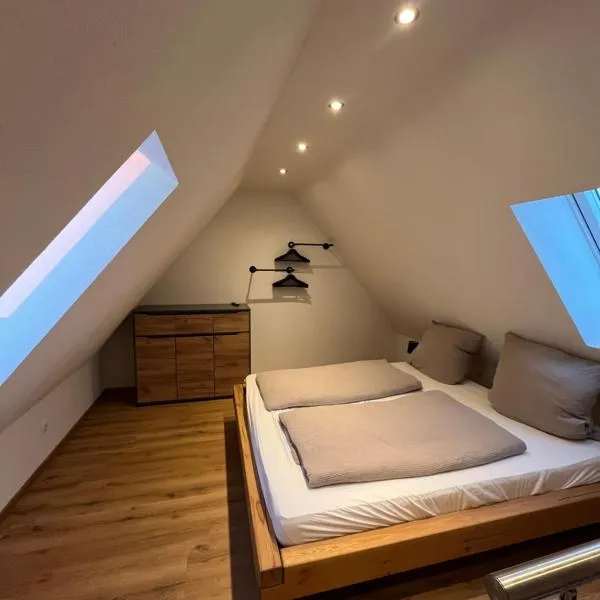 Ferienwohnung Christl, hotel v destinaci Dillingen an der Donau
