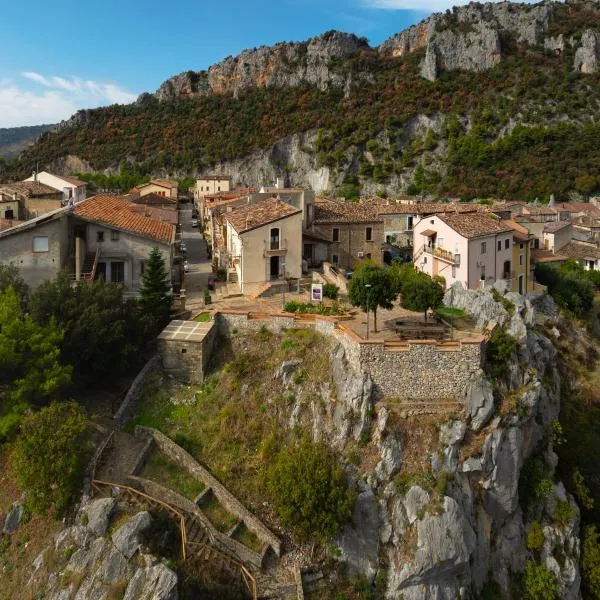 Il Belvedere, hotel v destinaci Civita