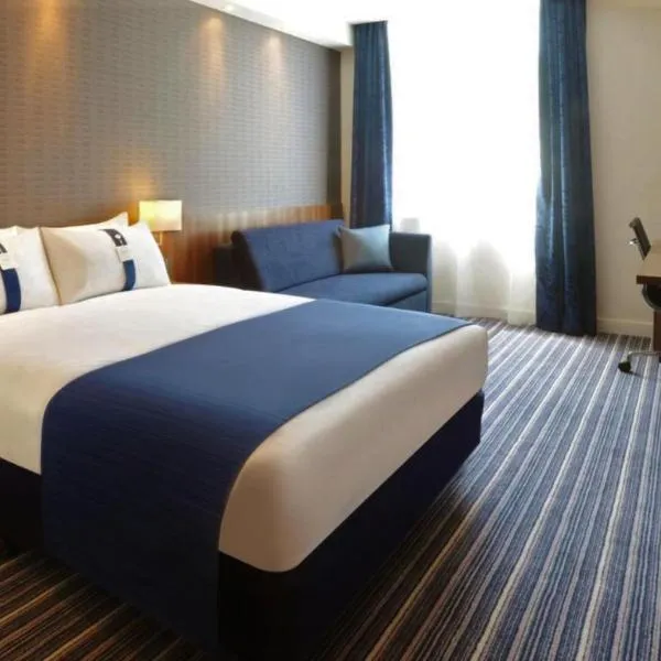 Holiday Inn Express Poole by IHG, hotel v destinaci Poole