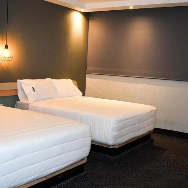 Uniko Living Roma, hotel en Ciudad de México