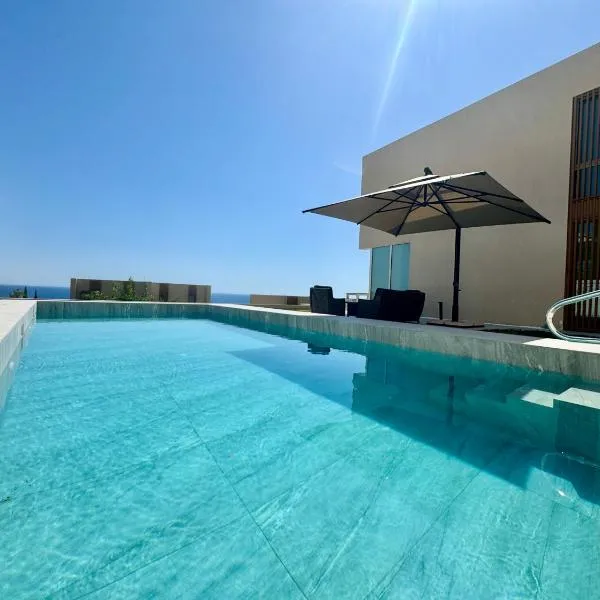 Elite Vila with Pool, Green Coast, hotel en Palasë